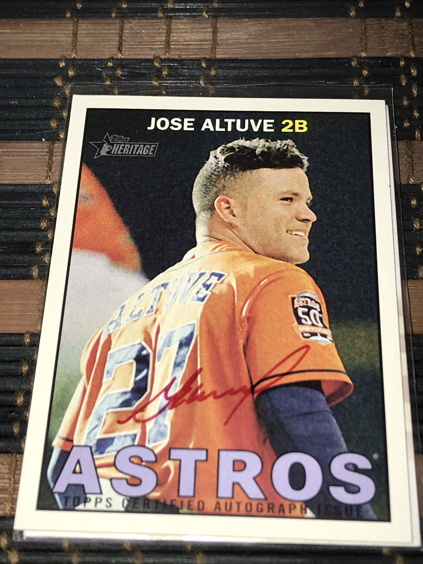 Jose Altuve Autograph Card