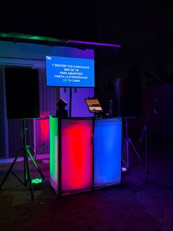 Renta de Karaoke Profesional para Fiestas y Eventos 🎤🔊