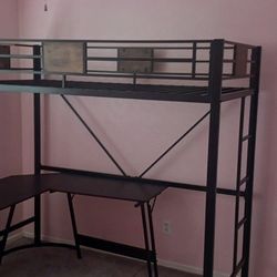  Twin Size Loft Bed With Matress And Desk. 