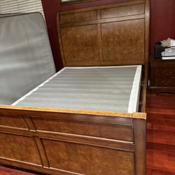 Queen Bed Frame 