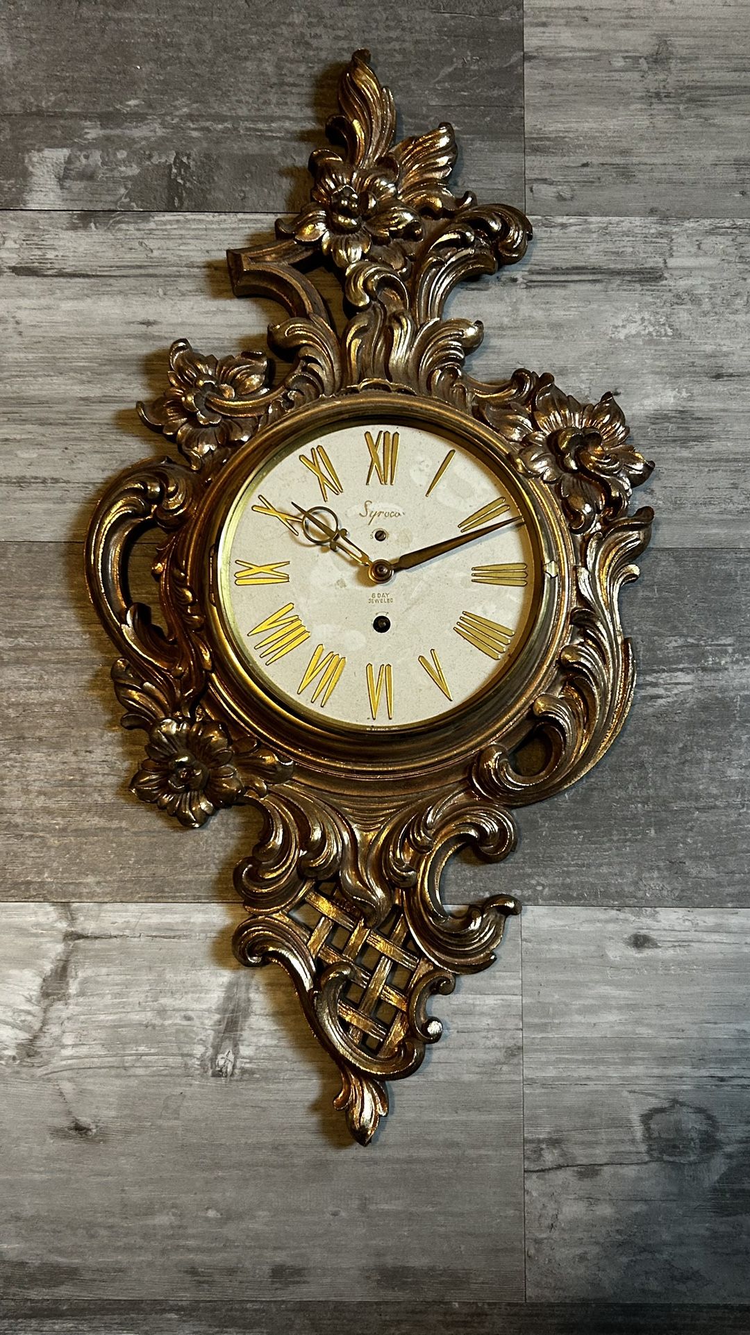 Vintage Syroco Wood 8 Day Jeweled Clock