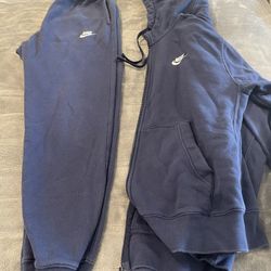 Nike Sweatsuit Size Small 