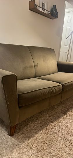 Free couch