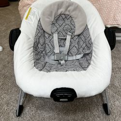 FREE Bouncy Baby Seat (was part of Graco swing)
