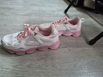 Avia Shoes