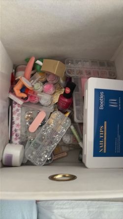 Nail supply