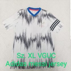 BOYS SPORTS CLOTHES Sweatshirts Baseball Soccer