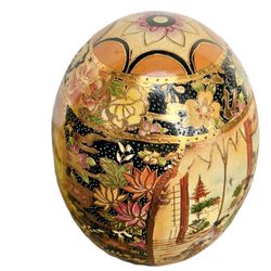 Vintage Asian Porcelain Egg Hand Painted 8” Geisha Motiff Gold Satsuma 