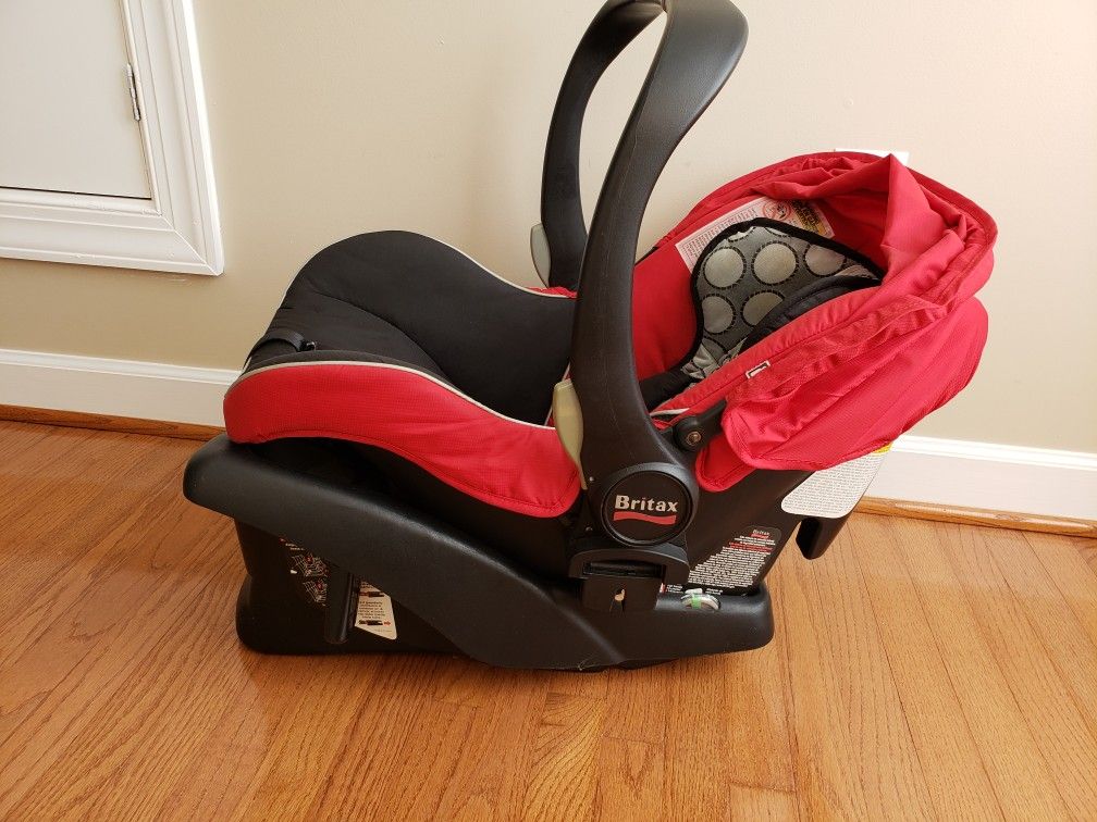 Britax infant car seat with car base.