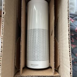 Amazon Echo (1st Gen) Bluetooth Speaker - White