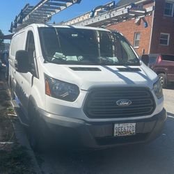 2017Ford Transit Base