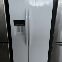 Whirlpool Refrigerator 