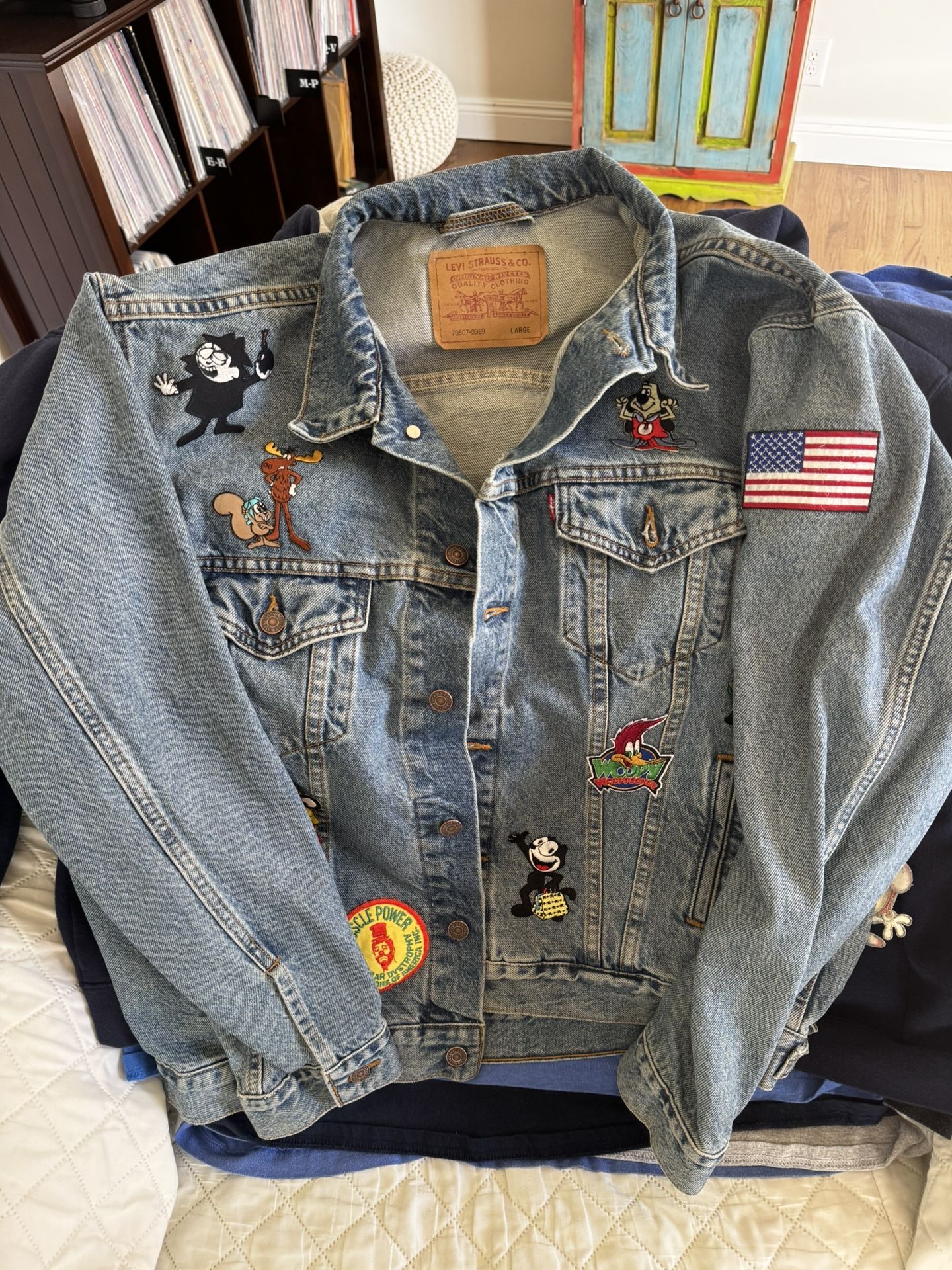 Like New Levi Jacket With Collectible Patches