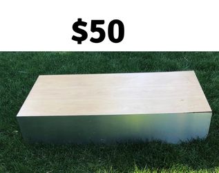 Mannequin floor wood riser Stand