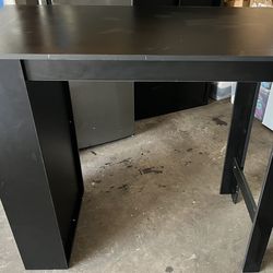Black bar height table