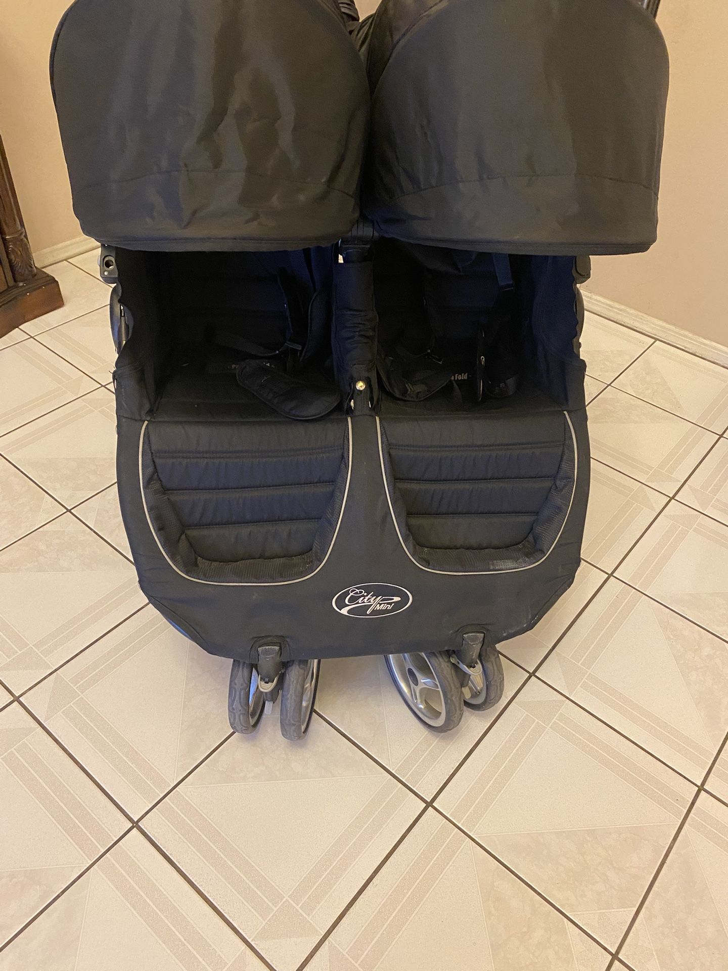 Double Stroller in perfect condition