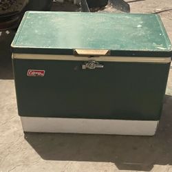 Vintage Coleman Cooler