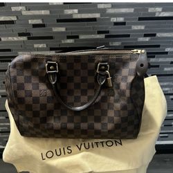 AUTHENTIC LOUIS VUITTON BATIGNOLLES HAND BAG DATE CODE VI 0035 for Sale in  Corp Christi, TX - OfferUp