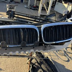 BMW 7 Series Grille Shutter Oem