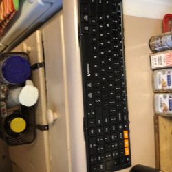 Foldable keyboard, for traveling