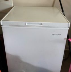 Deep freezer