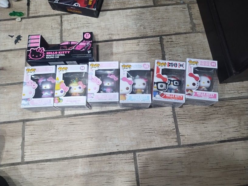 Hello Kitty Lot