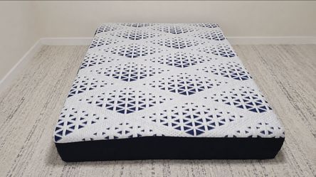 Sleepys hybrid matress for Sale