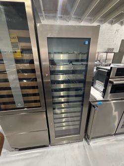 XO Wine cooler 24 inches stainless steel brand new scratch and dent