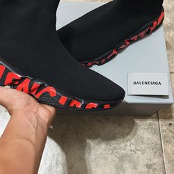 Size 10-10.5 with box authentic