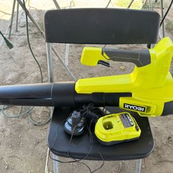 RYOBI
ONE+ 18V 100 MPH 350 CFM Cordless Battery Variable Speed Jet Fan Leaf Blower with 2.0 Ah Battery and Charger