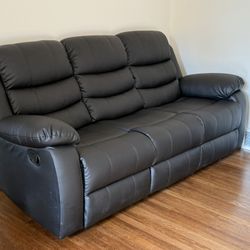 Black Couch Set Like New!