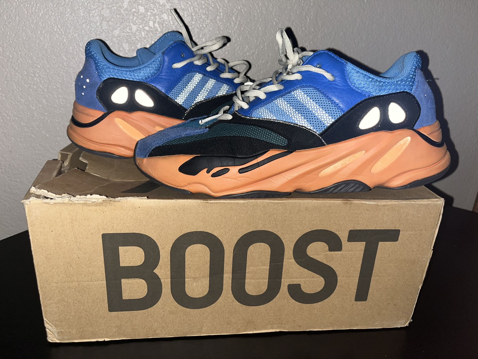 adidas Yeezy Boost 700 'Bright Blue' Men's Size