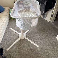 Bassinet 