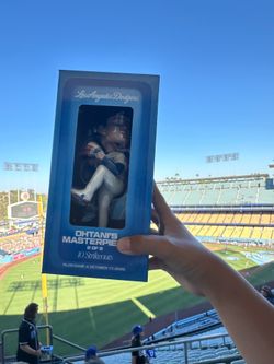 I’m at shohei ohtani bobblehead night shoot me an offer
