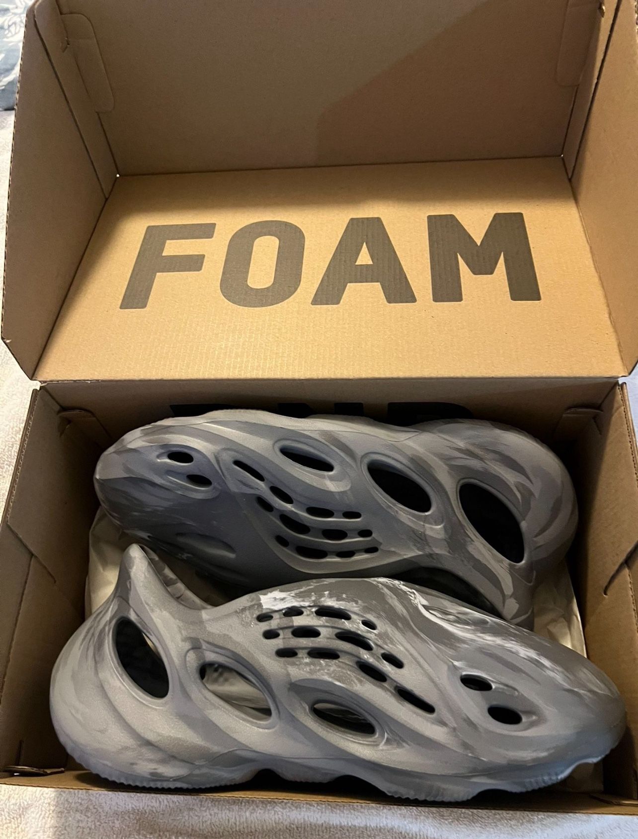 Adidas Yeezy Foam Runner Mx Granite