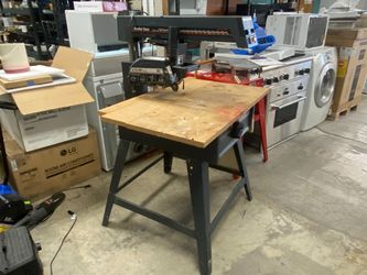 CRAFTSMAN 10″ Radial Saw w/ Additional Blades Model #113197151