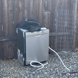 Free dishwasher- READ DESCRIPTION