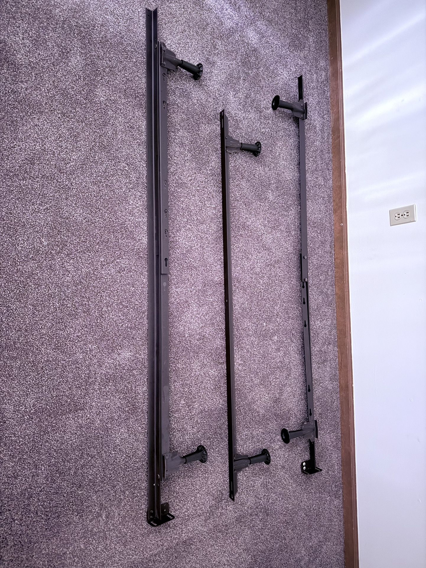 Adjustable Bed Frame - Twin - Queen 