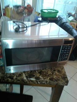 Microwave Sharp brand