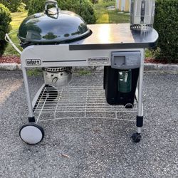 Weber Charcoal Propane Ignited Grill