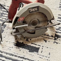 Electric Skilsaw 
