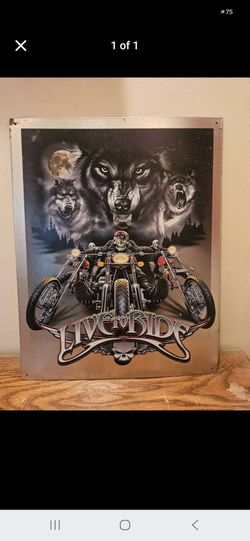 WOLF AND PUPS METAL TIN SIGN