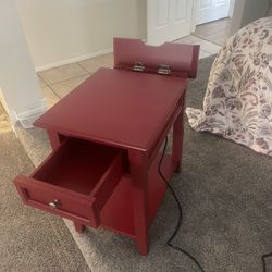 End Table With Charging Station