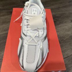 Under Armour Apparition