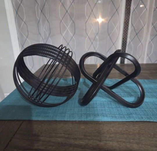 Office Decor Black Color 