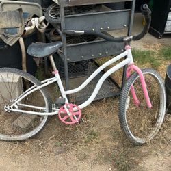 Old Girls Bike 