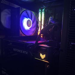 High-End Gaming PC – i9 10900K + RTX 4070 Ti + 32GB RAM.