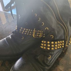 8m black leather boots with gold studs 