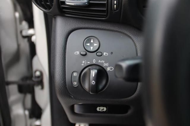 2005 Mercedes-Benz C-Class