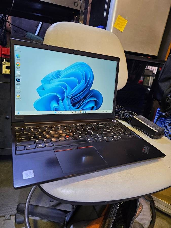 Lenovo ThinkPad E15- 15.6'' Inch.. laptop, 512 gb SSD, 16gb Ram, i7 - $320.. Firm On Price 